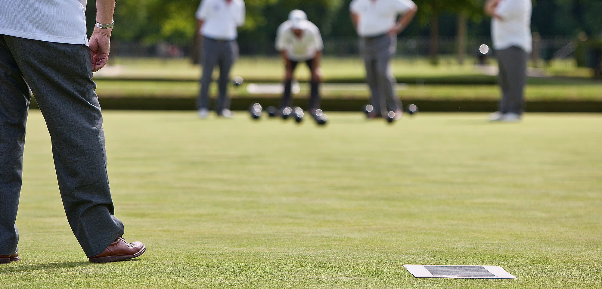 Bowlers delivering on the green